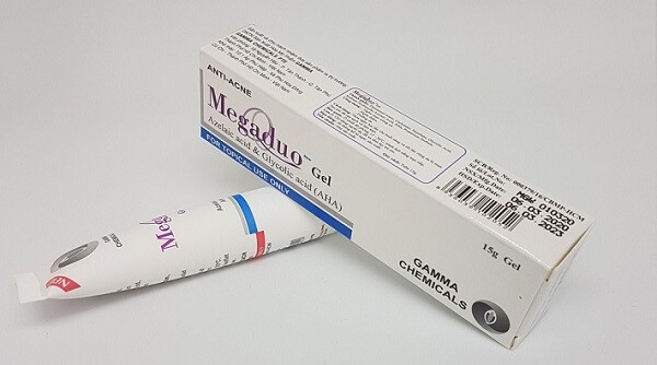 Gel chấm mụn Megaduo được bán nhiều ở những hiệu thuốc