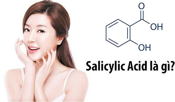 Axit salicylic thích hợp điều trị mụn trứng cá nhẹ (mụn đầu đen và mụn đầu trắng)